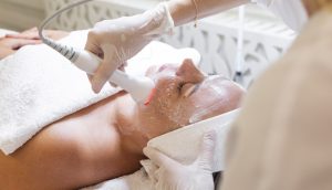 limpieza facial con ultrasonidos